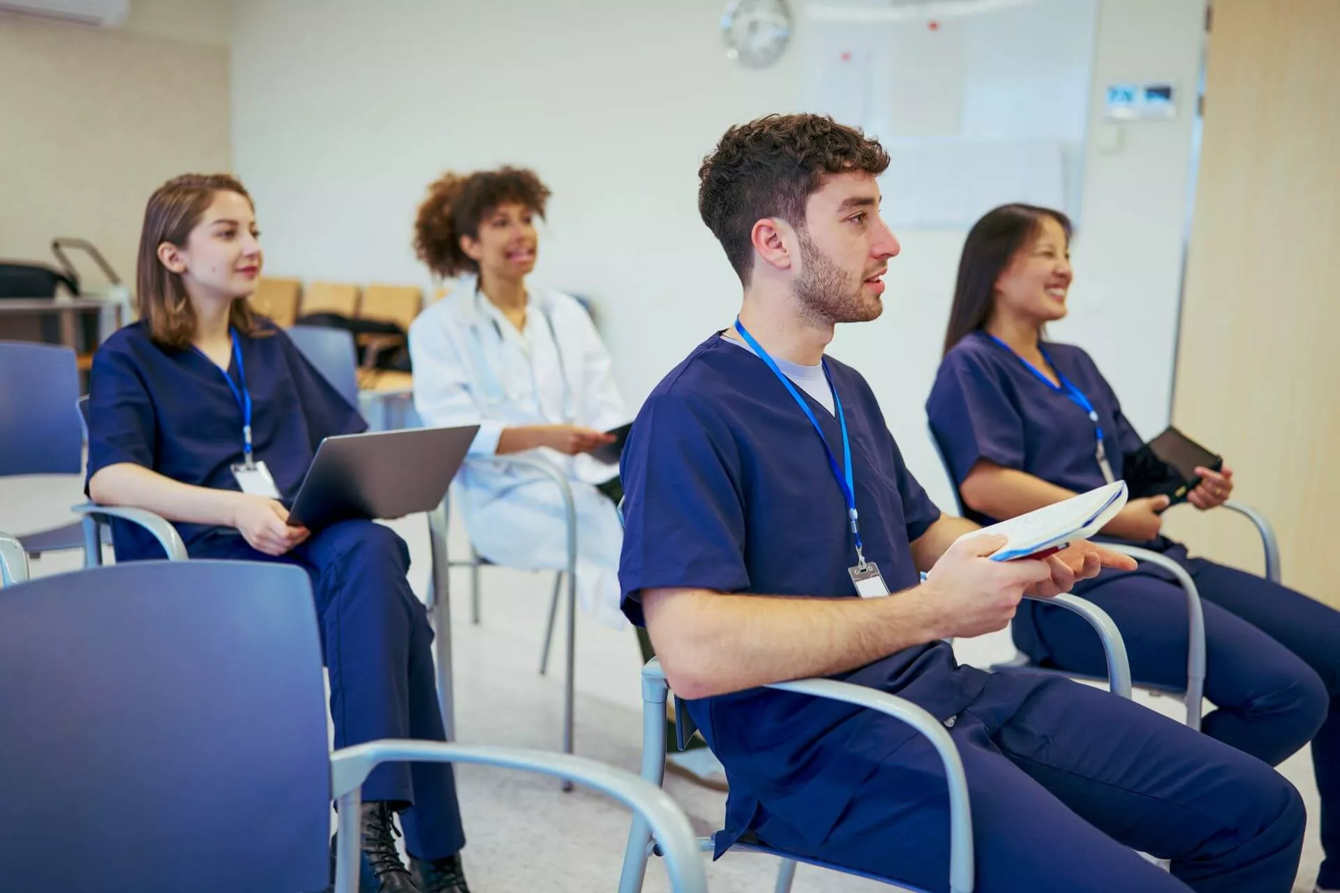 It’s Not Too Late to Go Back for Training as a Medical Assistant
